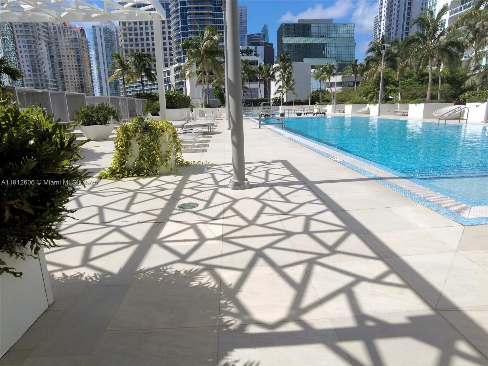 950 Brickell Bay Dr # 5404, Miami, FL 33131 photo 12