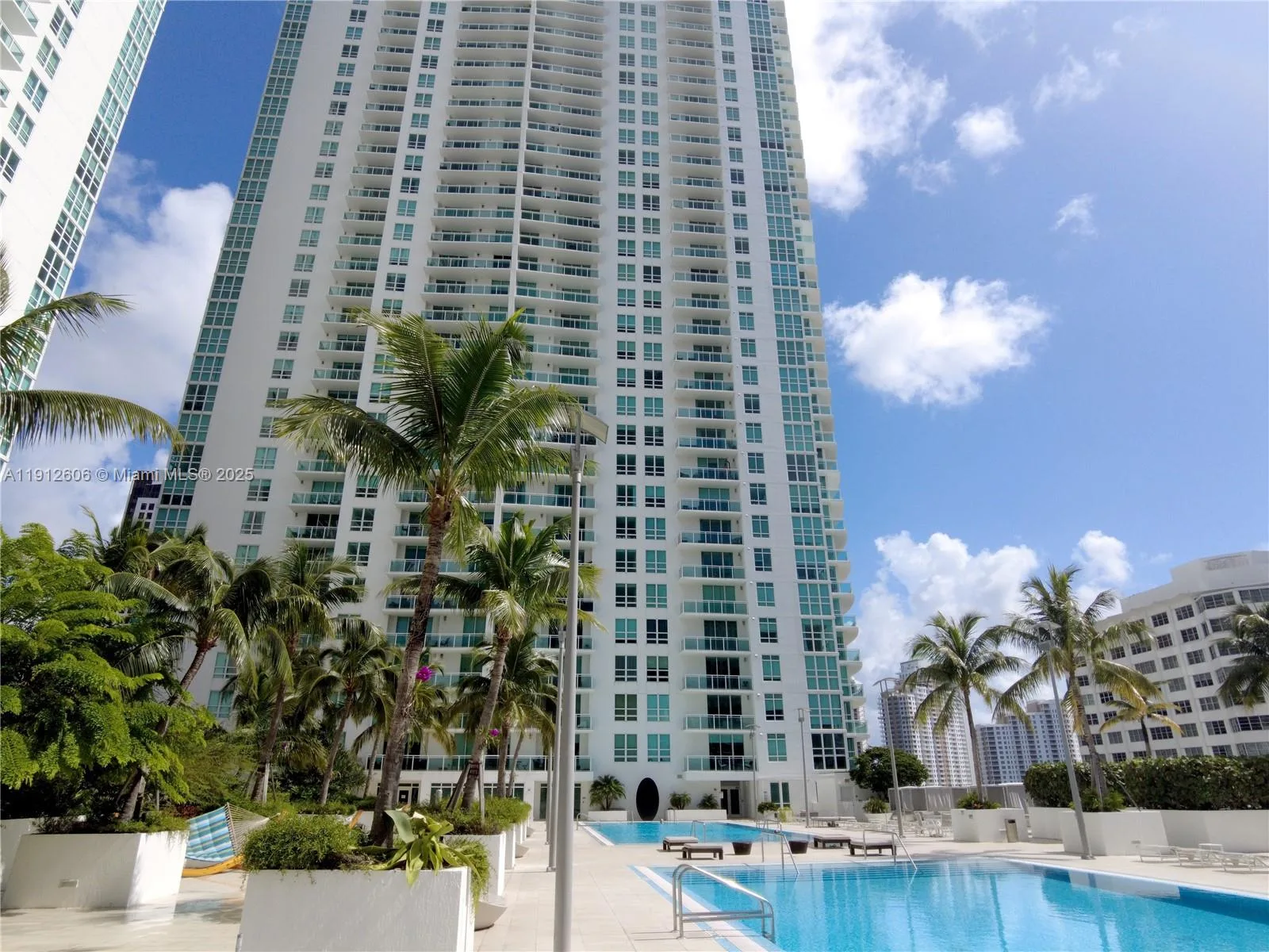 950 Brickell Bay Dr # 5404, Miami, FL 33131 photo 7