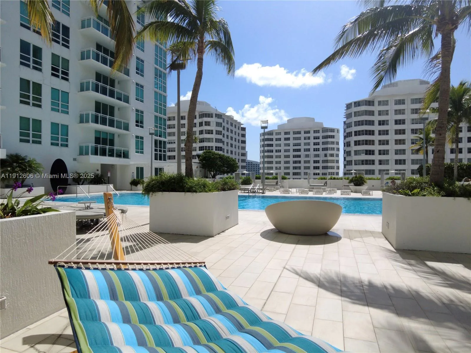 950 Brickell Bay Dr # 5404, Miami, FL 33131 photo 8