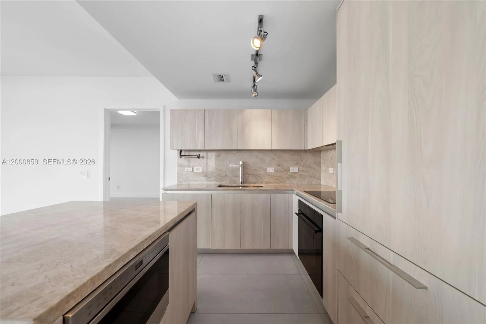 3131 NE 7th Ave # 3306, Miami, FL 33137 photo 8