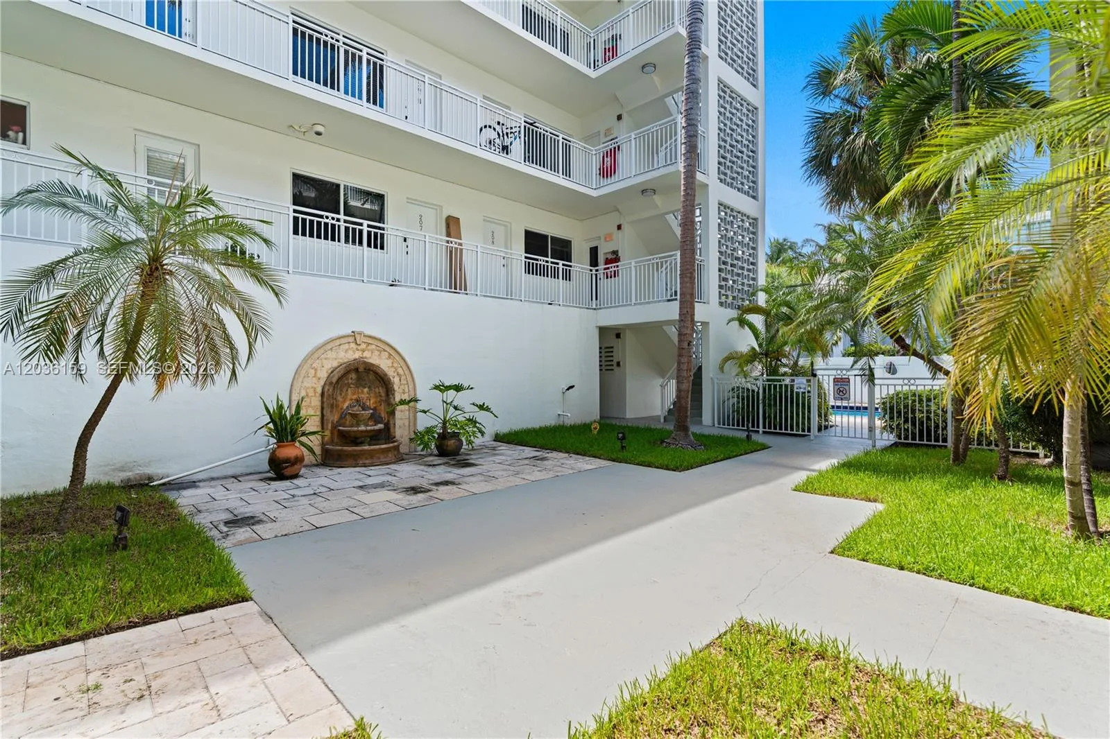 10001 W Bay Harbor Dr # 202, Bay Harbor Islands, FL 33154 photo 7