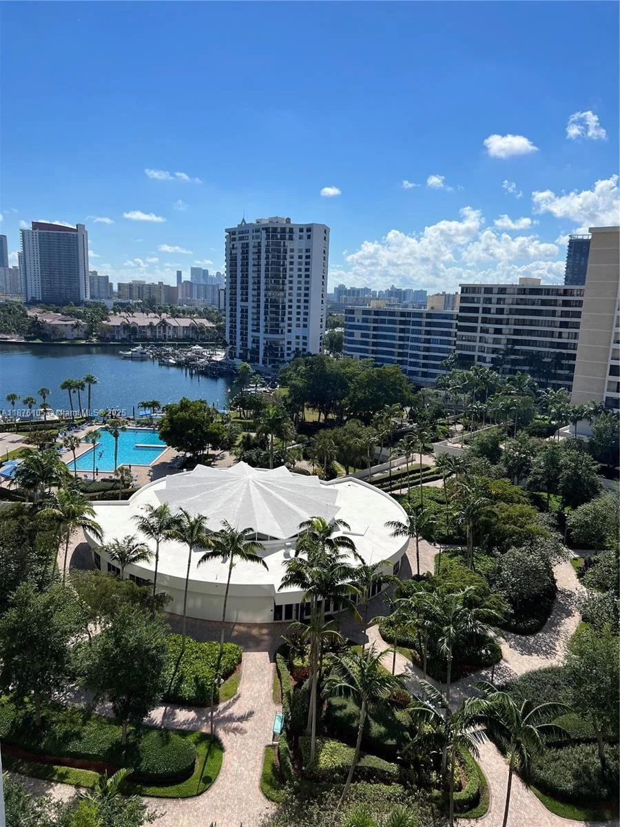2500 Parkview Dr # 1214, Hallandale Beach, FL 33009 photo 2