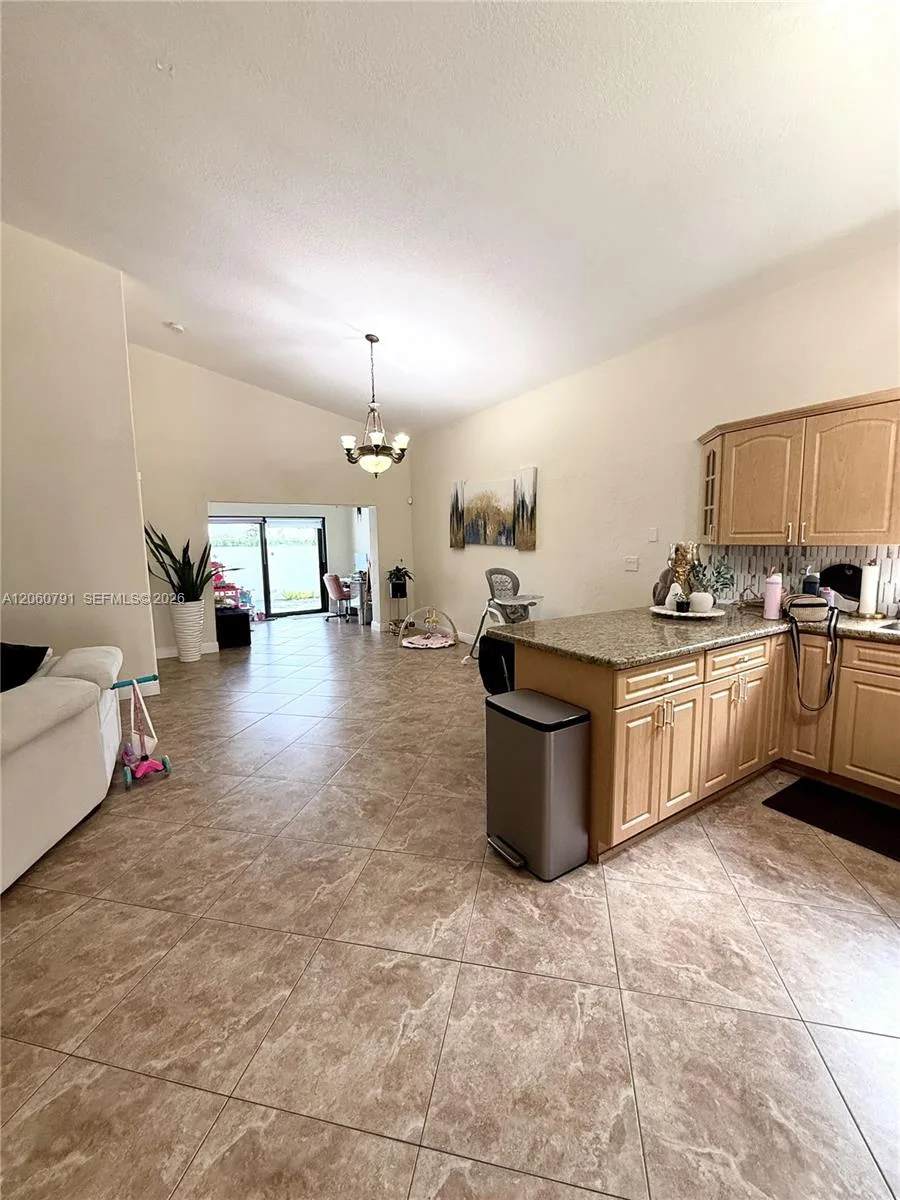 8731 NW 153rd Ter, Miami Lakes, FL 33018 photo 7