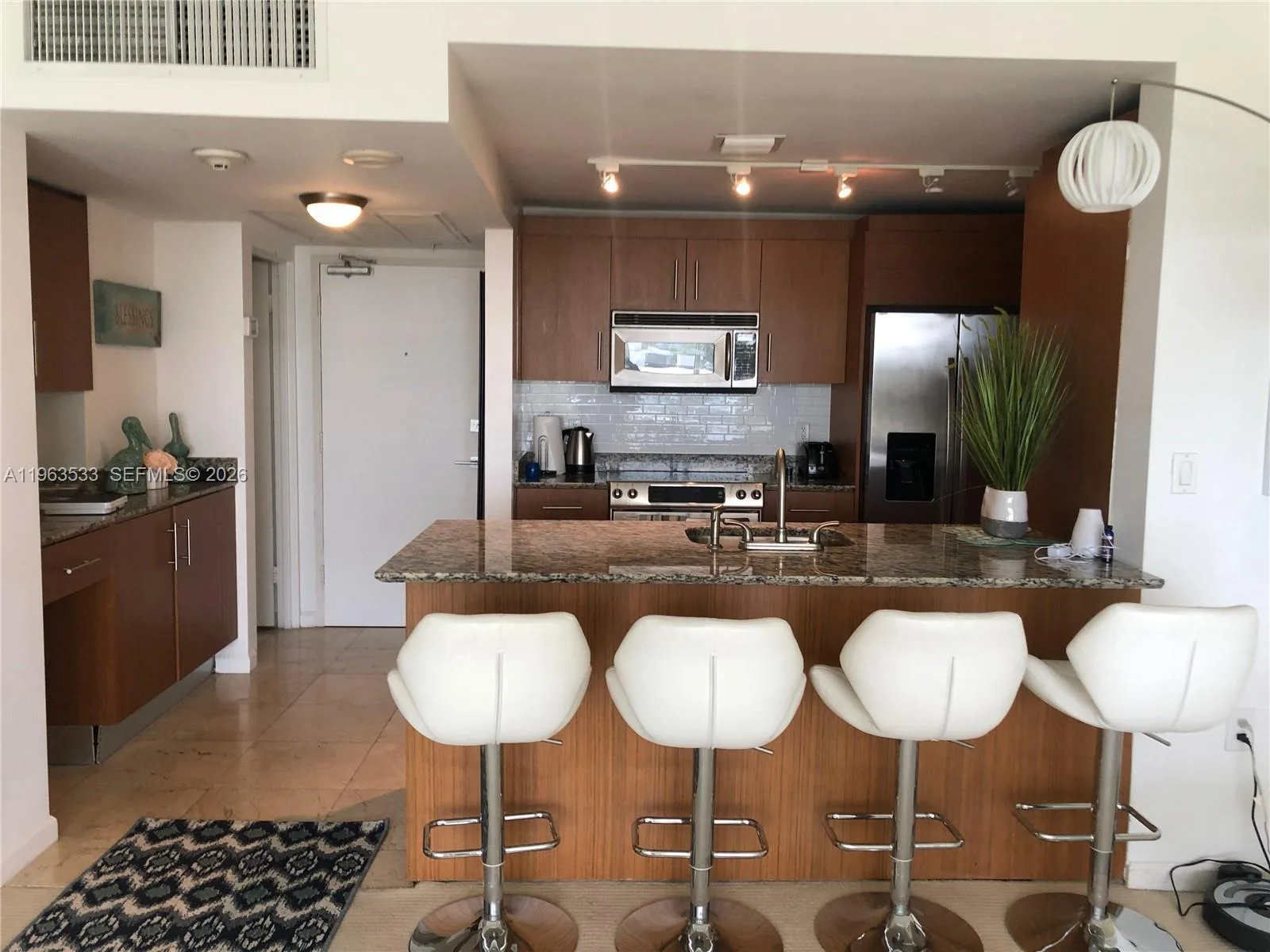 10275 Collins Ave # 427, Bal Harbour, FL 33154 photo 3
