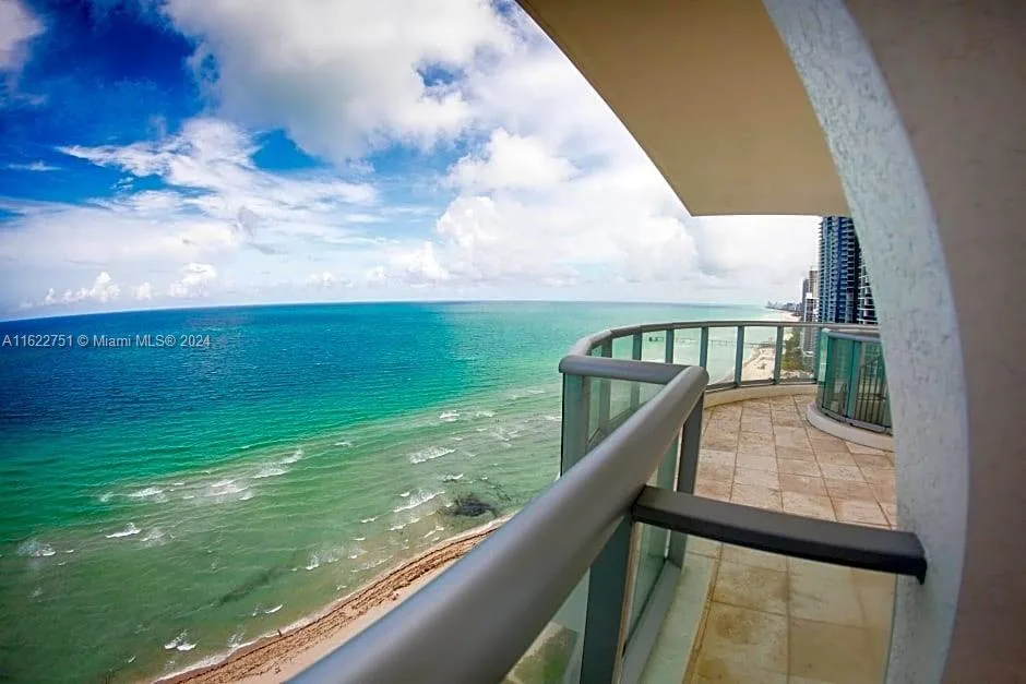 17315 Collins Ave # 2302, Sunny Isles Beach, FL 33160