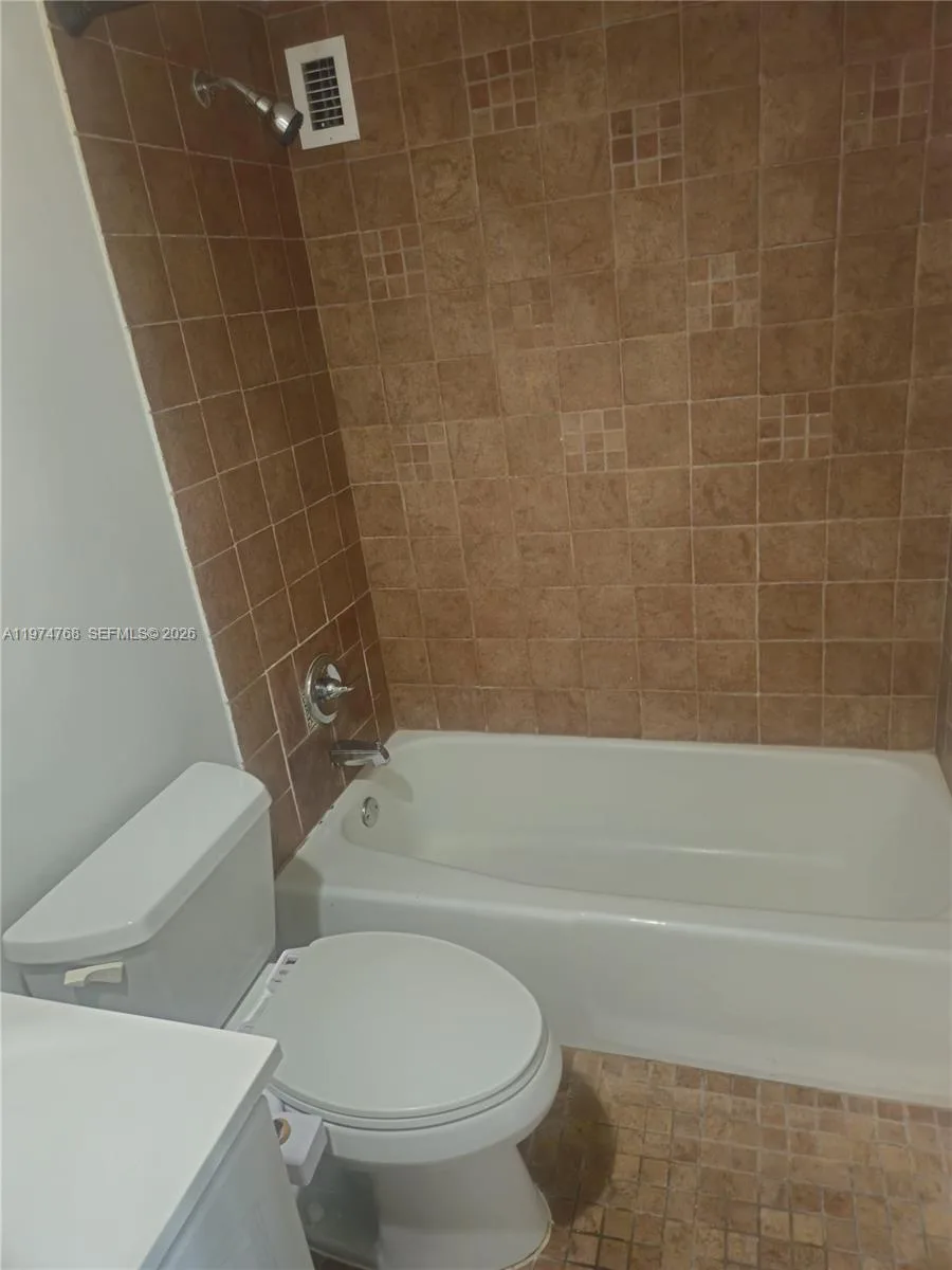 3801 S Ocean Dr # 3A, Hollywood, FL 33019 photo 11