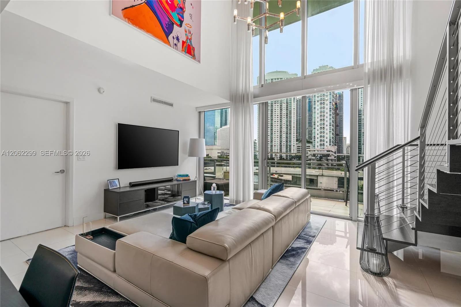 92 SW 3rd St # 708, Miami, FL 33130 — zdjęcie 3