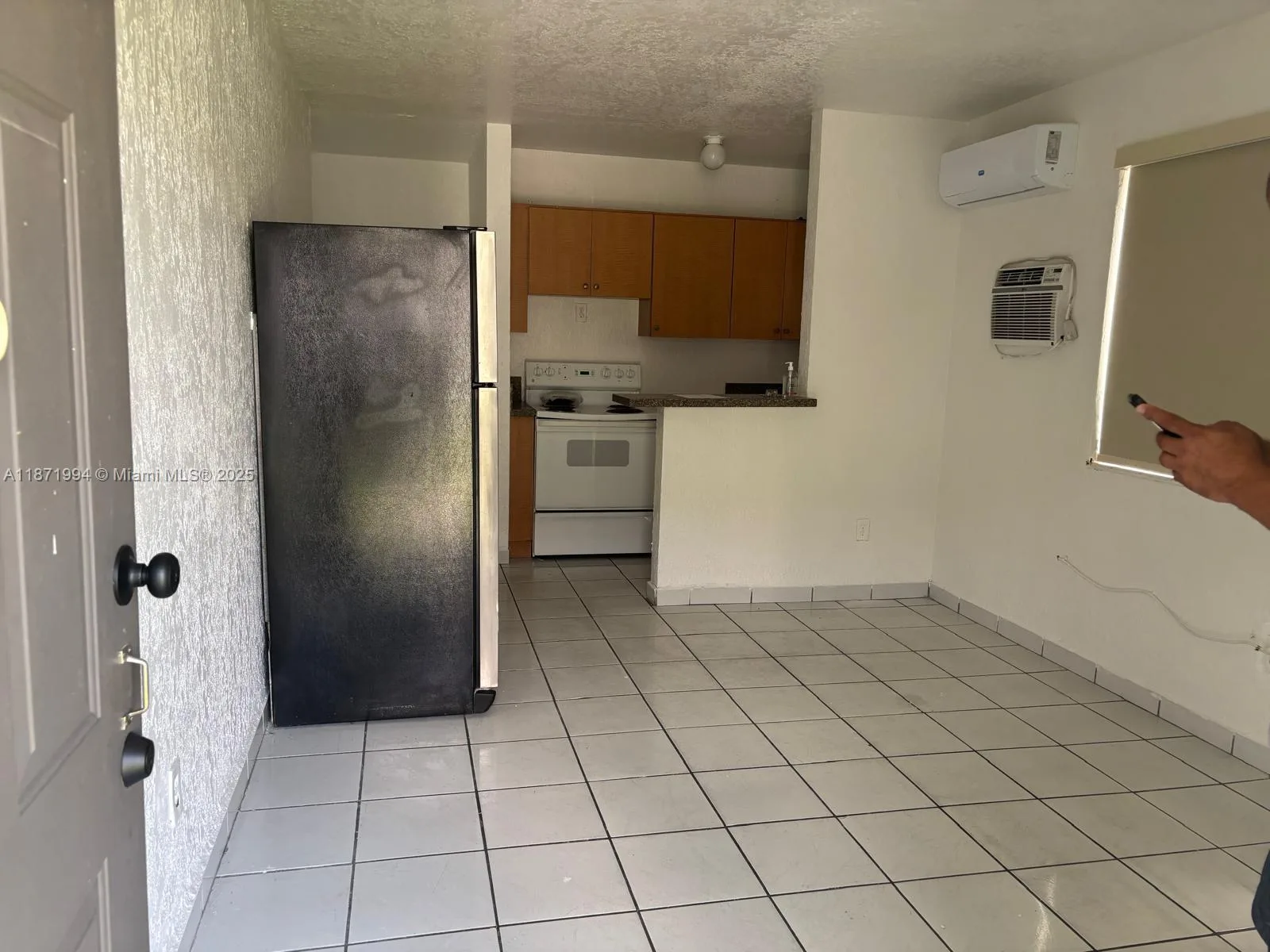 5100 NW 23rd Ave # 1, Miami, FL 33142 photo 3