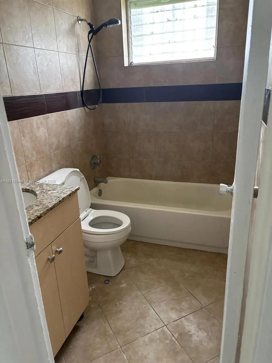 5100 NW 23rd Ave # 1, Miami, FL 33142 photo 5