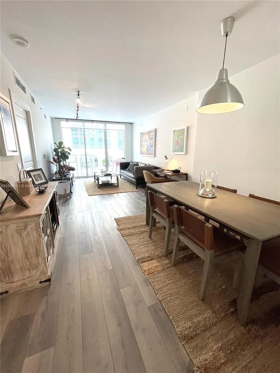 350 Las Olas Place – photo 18