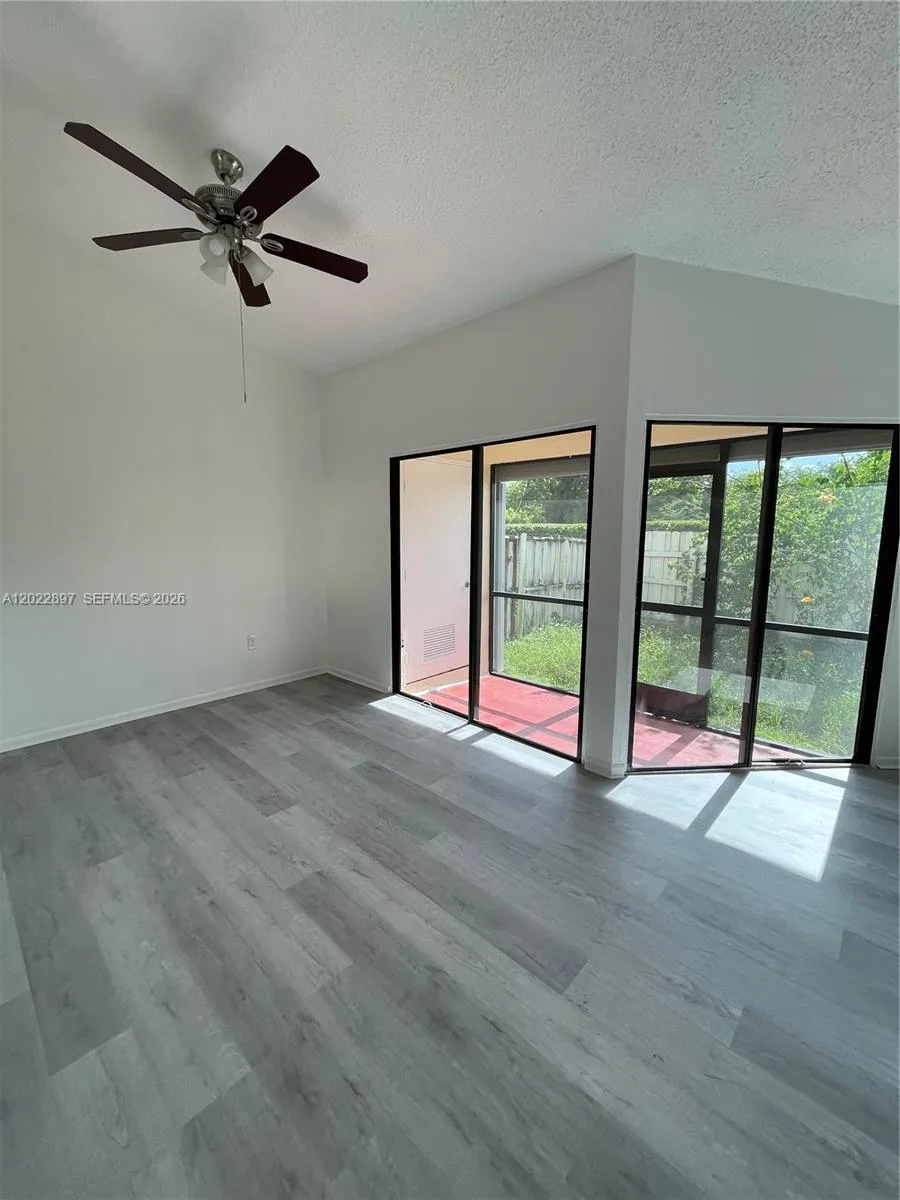 1408 San Remo Cir, Homestead, FL 33035