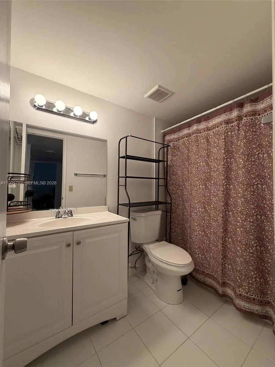 221 W Park Dr # 202-3, Miami, FL 33172 photo 8