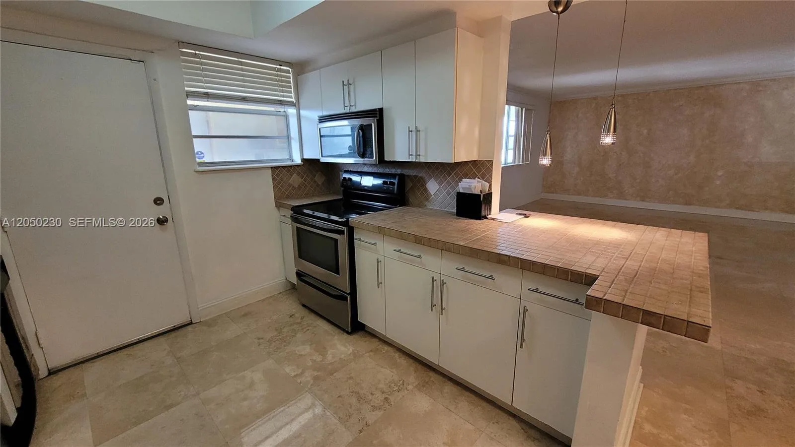 11960 NE 19th Dr # 5, North Miami, FL 33181 photo 5
