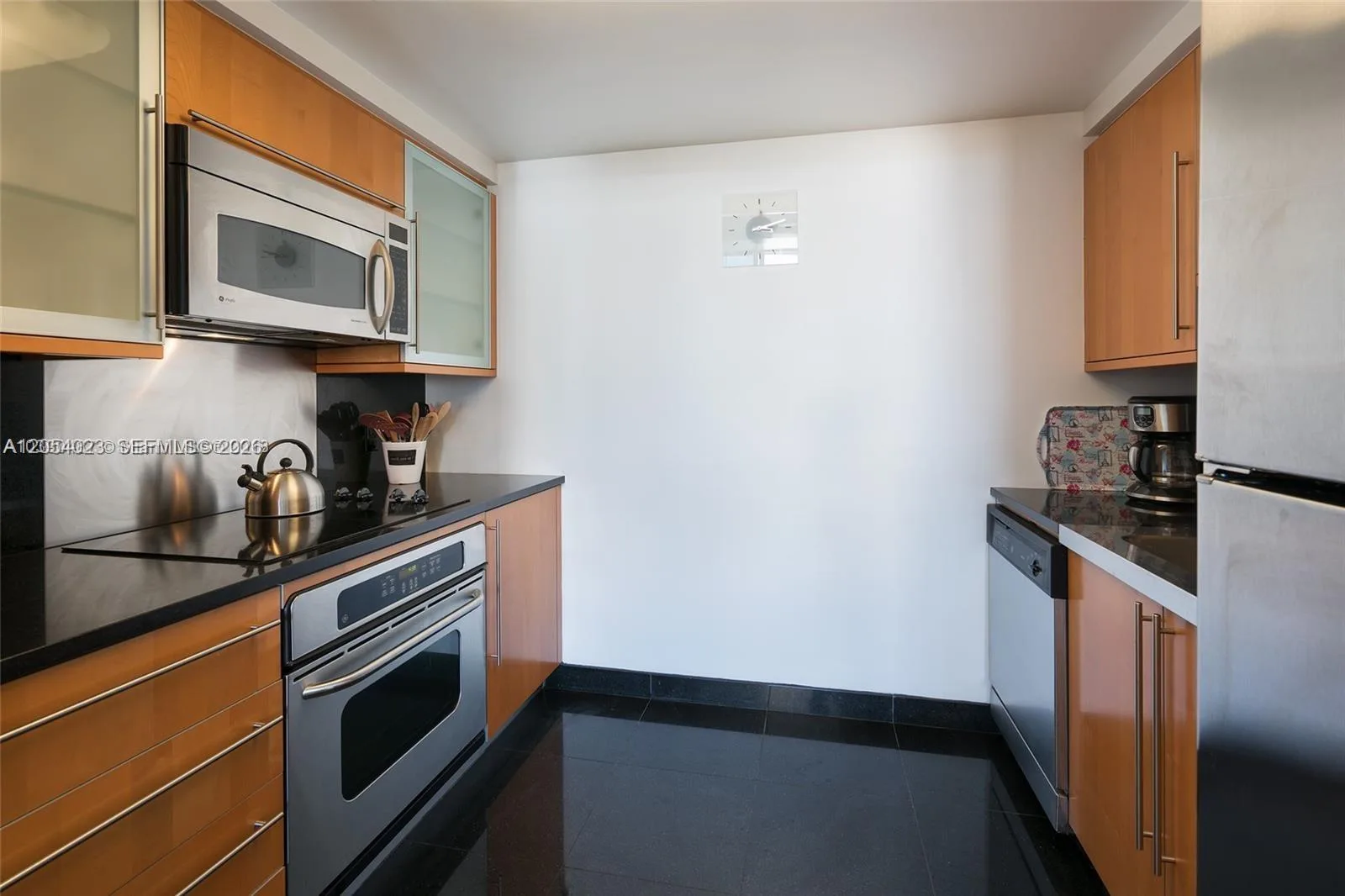 6365 Collins Ave # 1811, Miami Beach, FL 33141 photo 2