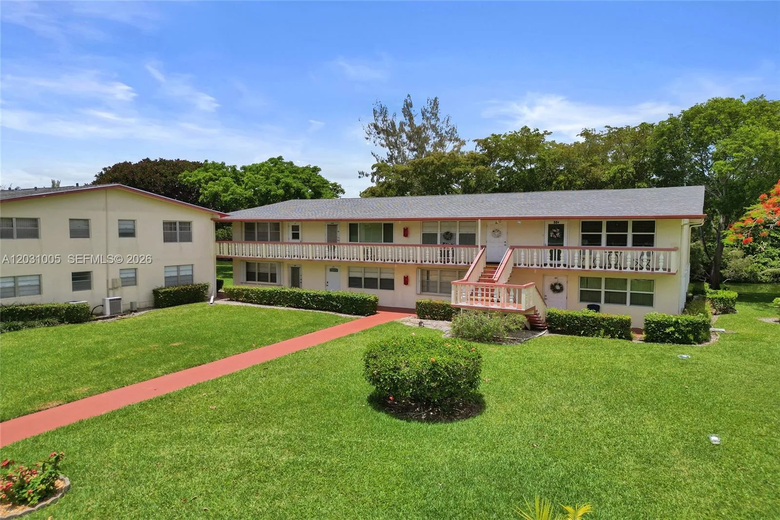 47 Camden # B, West Palm Beach, FL 33417 photo 3