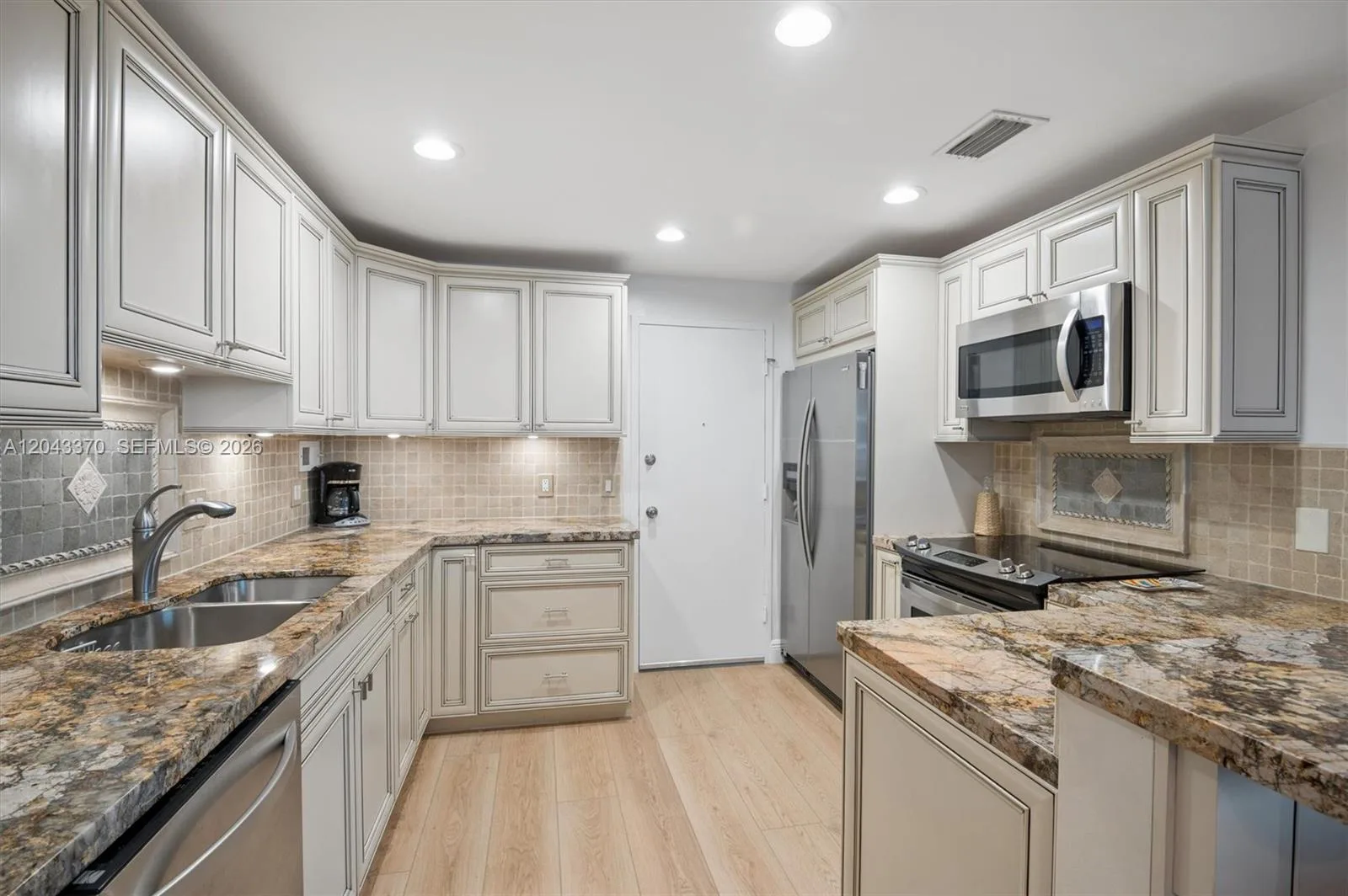 3505 S Ocean Dr # 708, Hollywood, FL 33019 photo 3