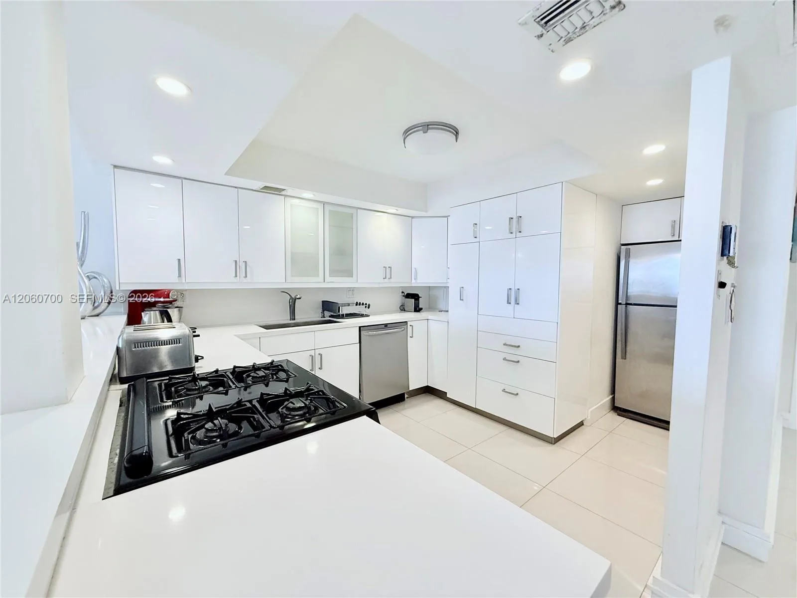 3140 S Ocean Dr # 310, Hallandale Beach, FL 33009 photo 3