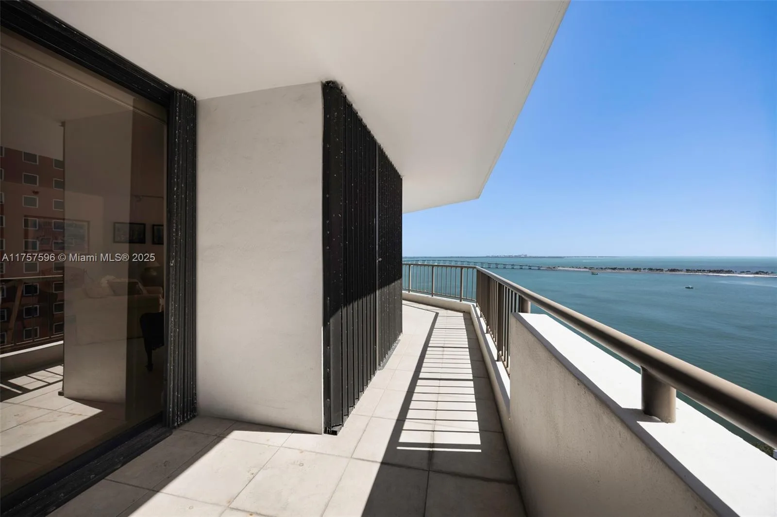 1581 Brickell Ave # 1705, Miami, FL 33129 photo 2