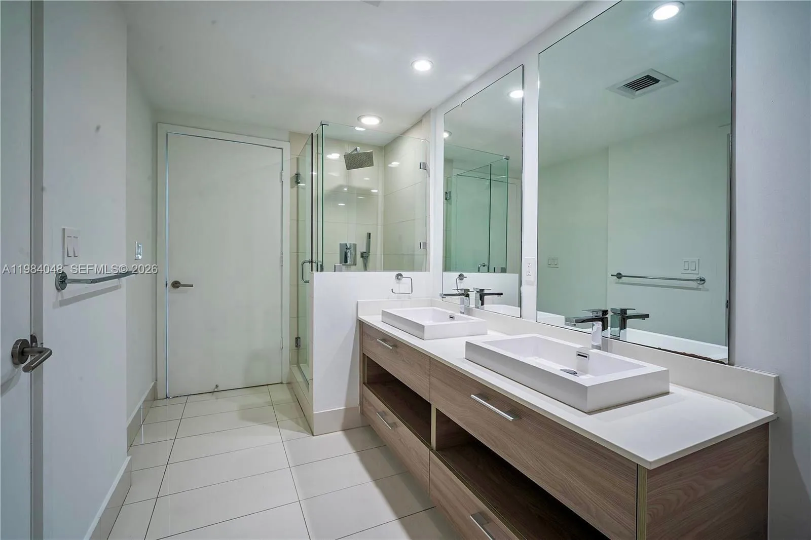 1300 S Miami Ave # 1804, Miami, FL 33130 photo 13