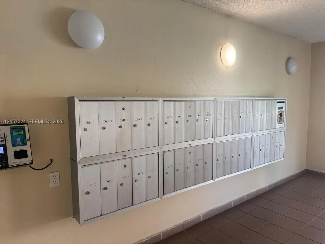 4725 NW 7th St # 206-3, Miami, FL 33126 photo 8