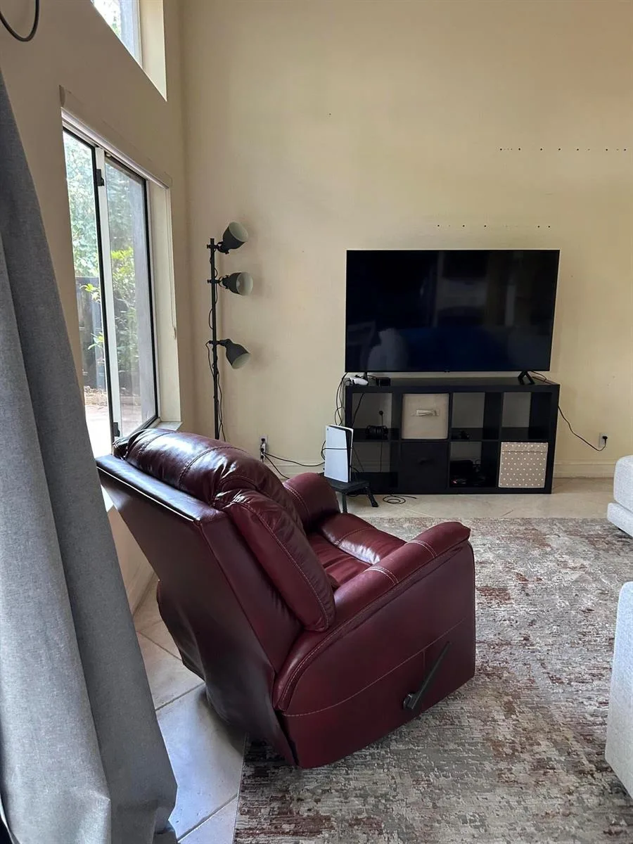 10019 NW 5 Street, Plantation, FL 33324 photo 13