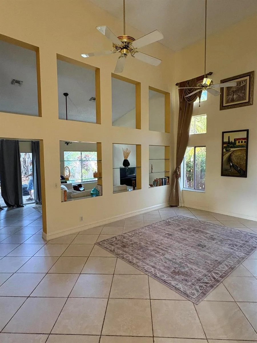 10019 NW 5 Street, Plantation, FL 33324 photo 5