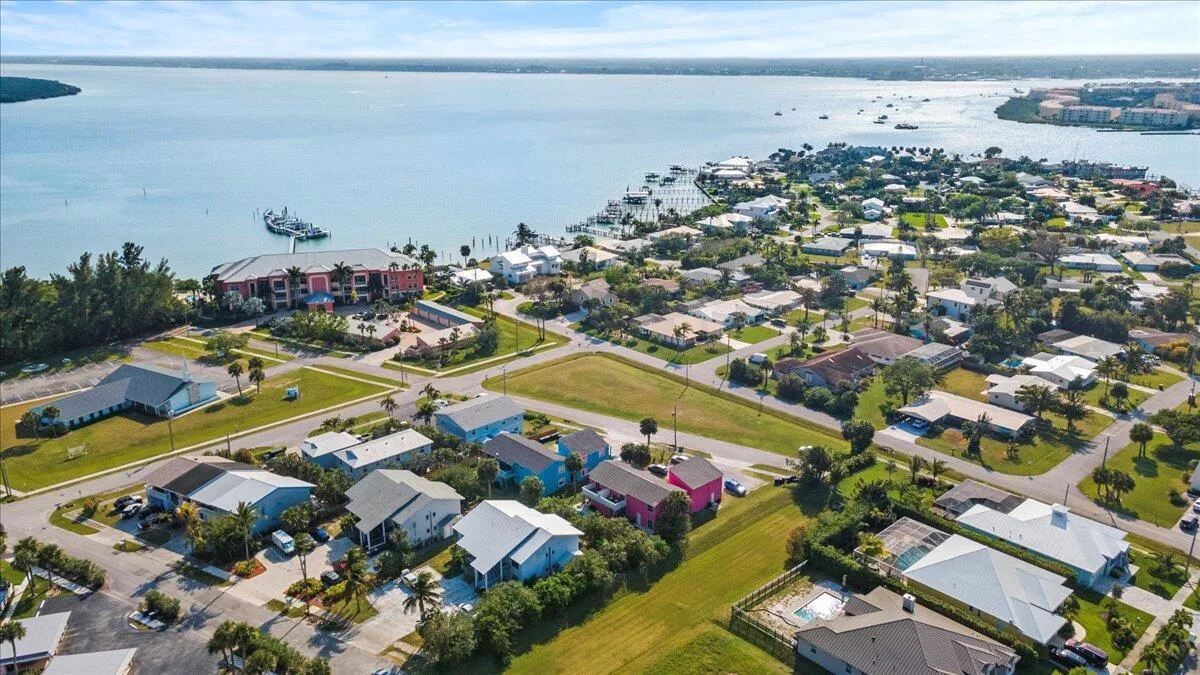 646 Eldorado Street, Fort Pierce, FL 34949 photo 7