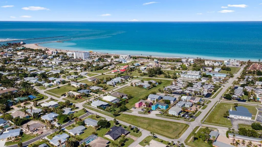 646 Eldorado Street, Fort Pierce, FL 34949 photo 8