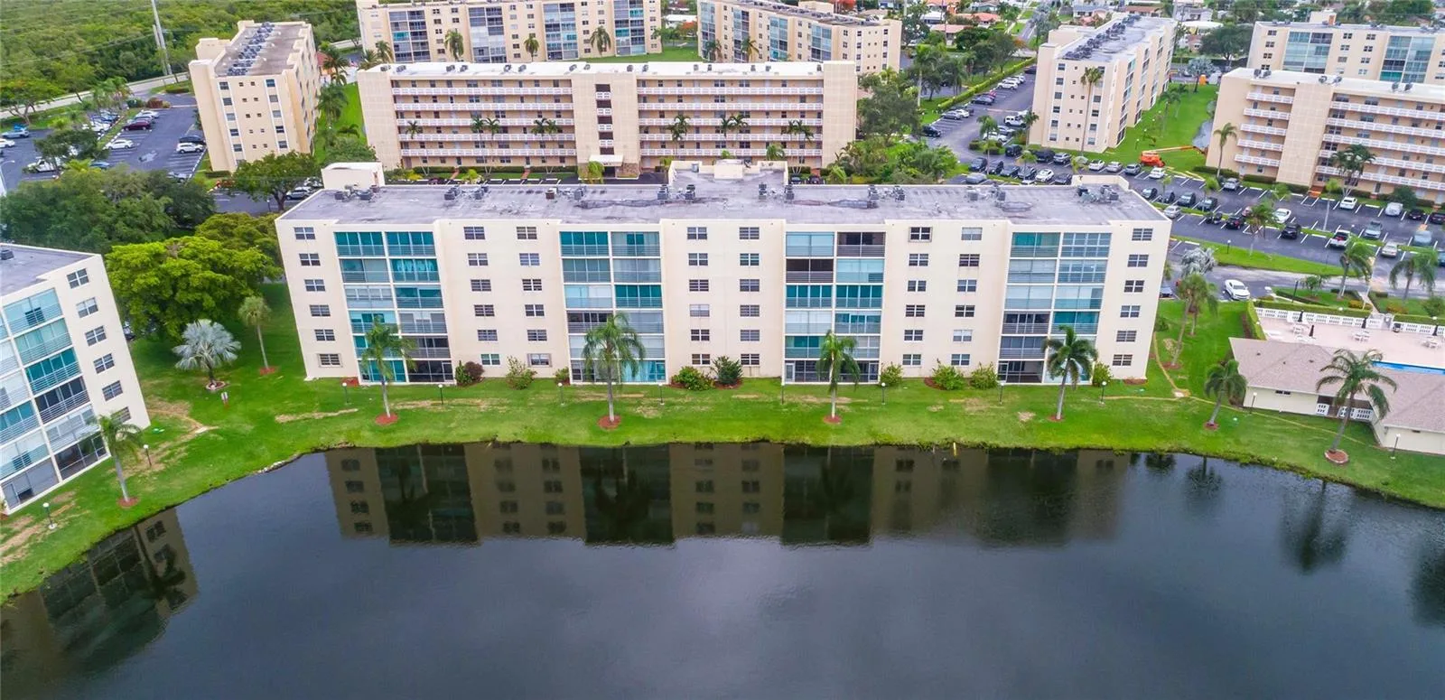131 SE 3rd Avenue # 608, Dania Beach, FL 33004
