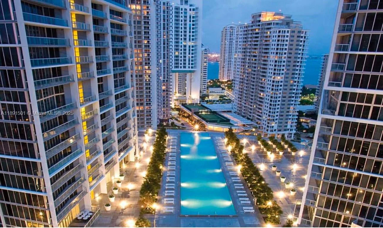 495 Brickell Ave # 3706, Miami, FL 33131