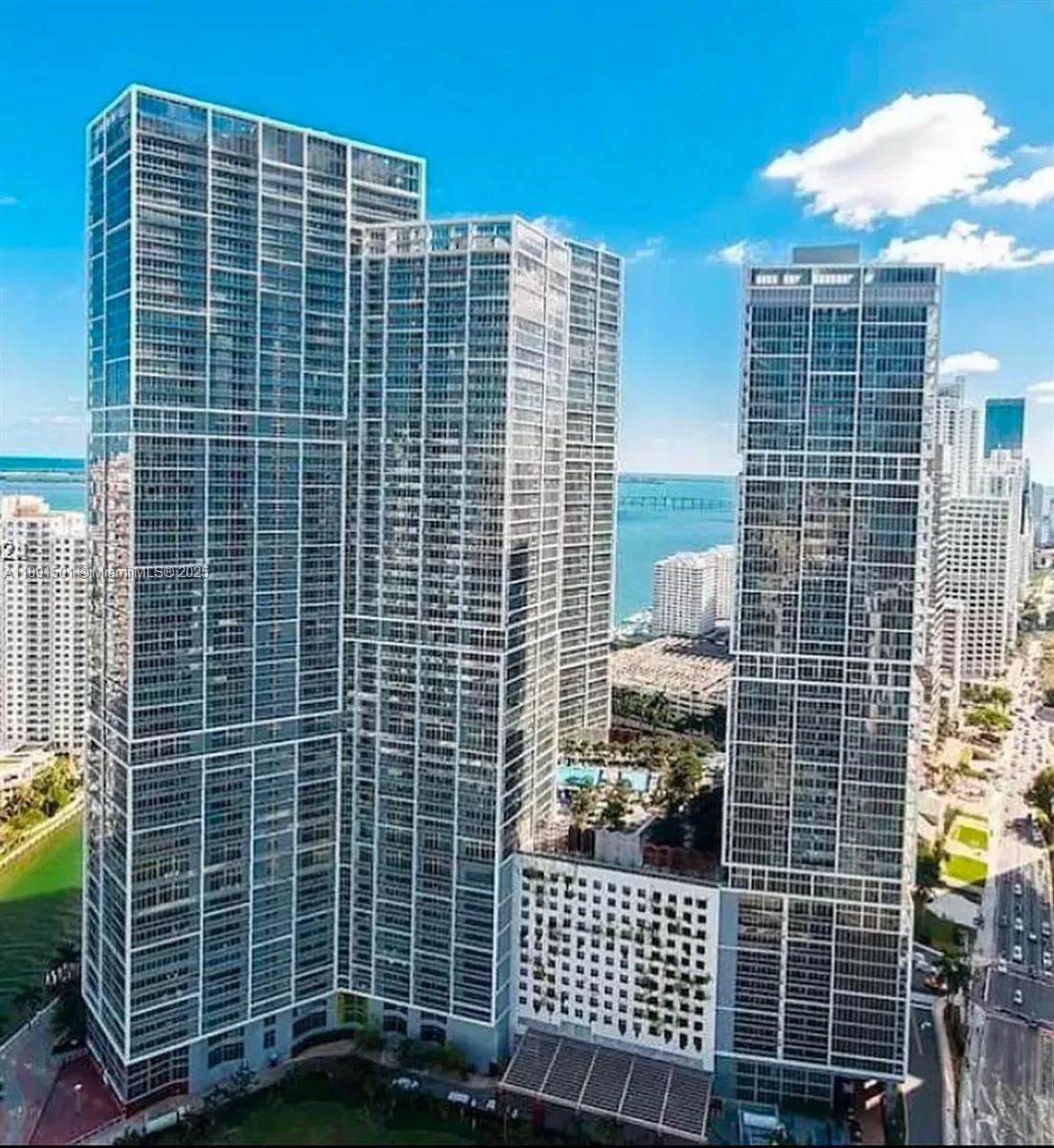 495 Brickell Ave # 3706, Miami, FL 33131 photo 11