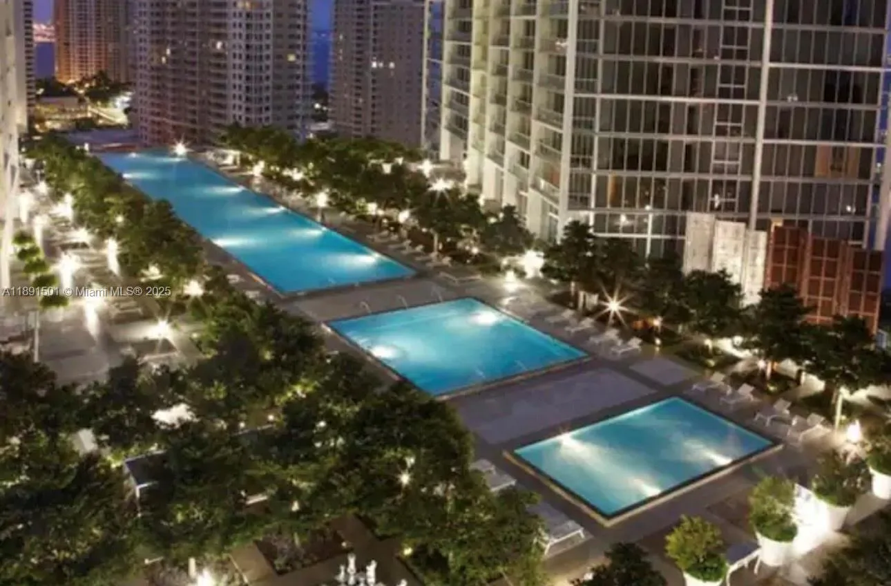 495 Brickell Ave # 3706, Miami, FL 33131 photo 2