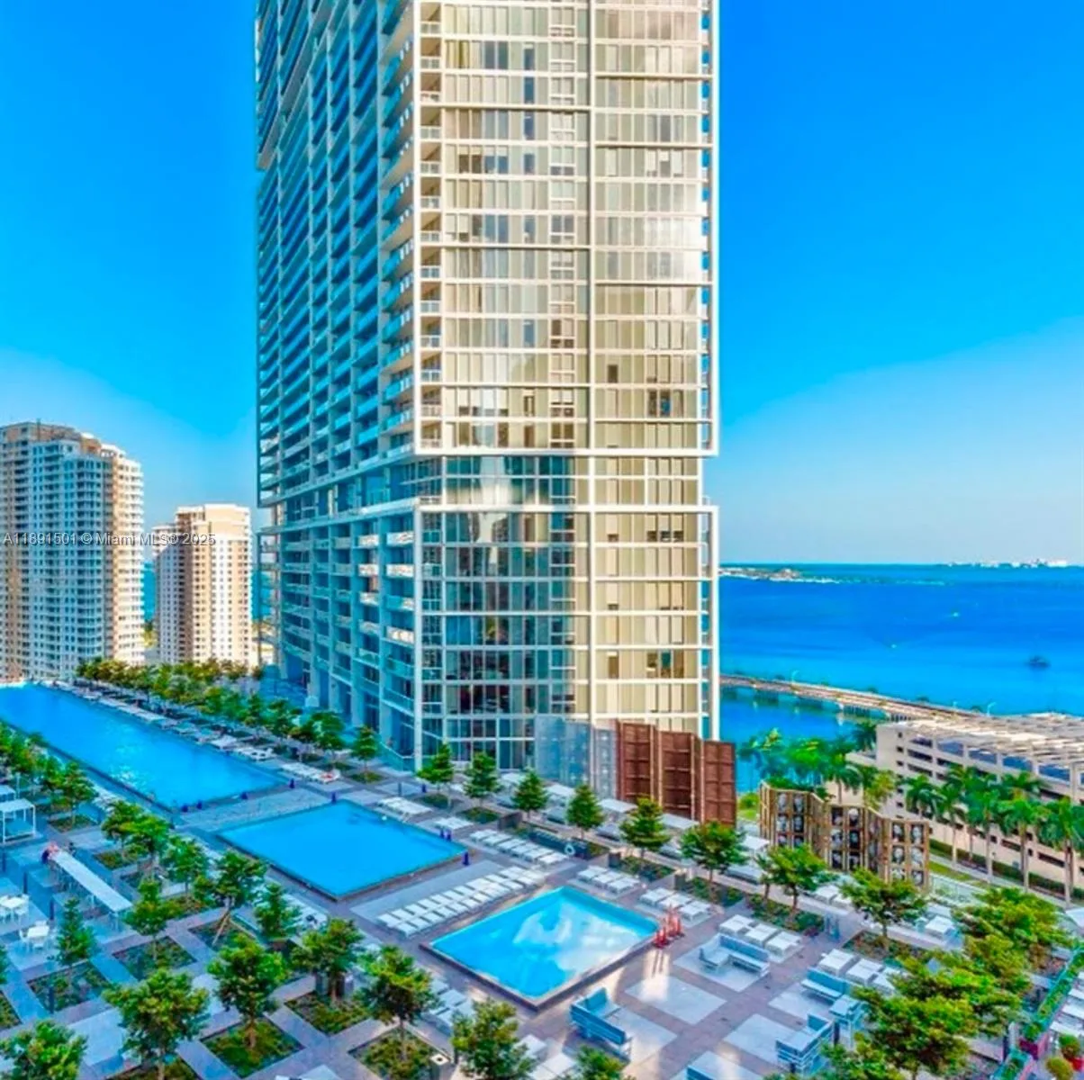 495 Brickell Ave # 3706, Miami, FL 33131 photo 4