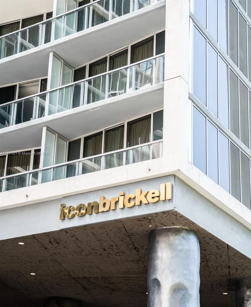 495 Brickell Ave # 3706, Miami, FL 33131 photo 9
