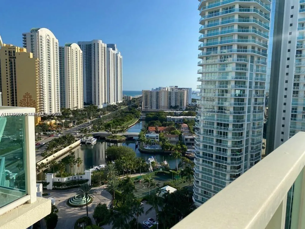 150 Sunny Isles Blvd # 1-1804, Sunny Isles Beach, FL 33160
