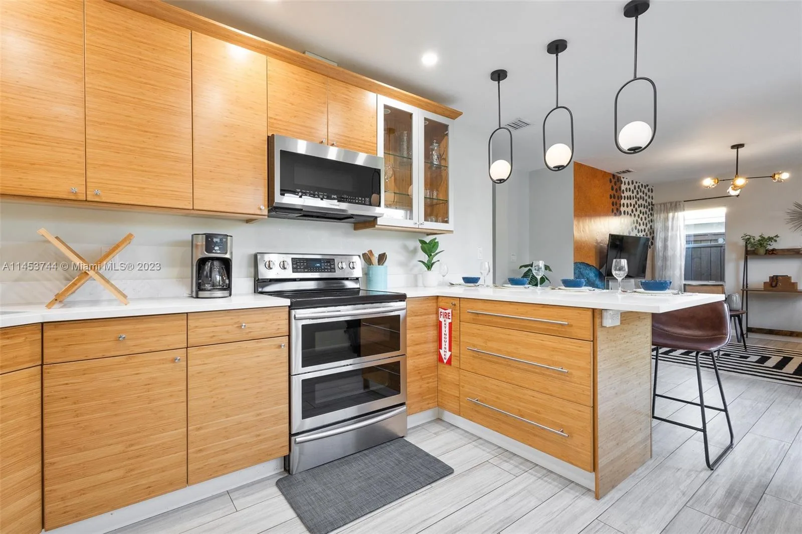 201 NE 16th Ct, Fort Lauderdale, FL 33305 photo 11