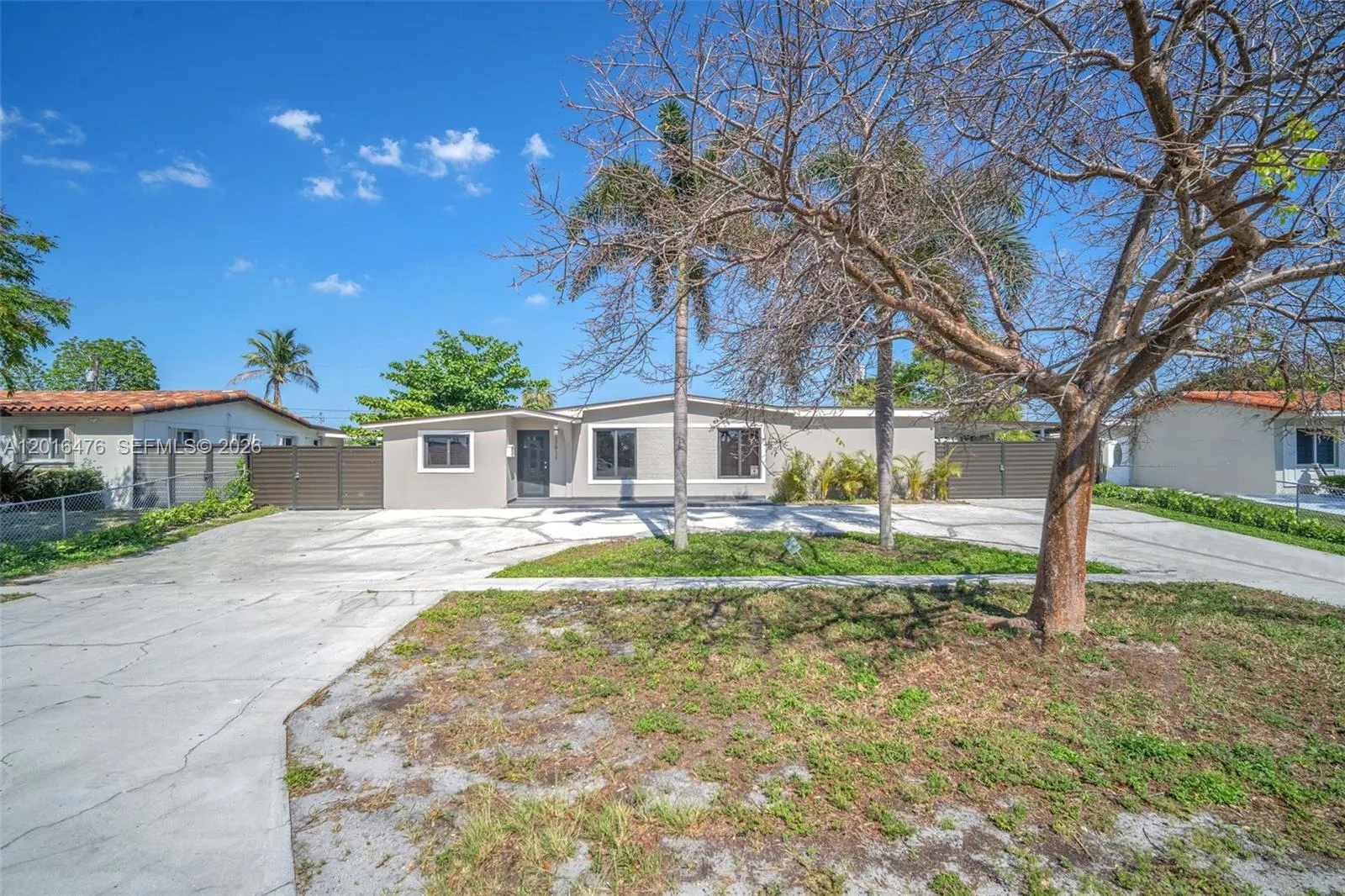 17911 NW 82nd Ave, Hialeah, FL 33015 photo 2