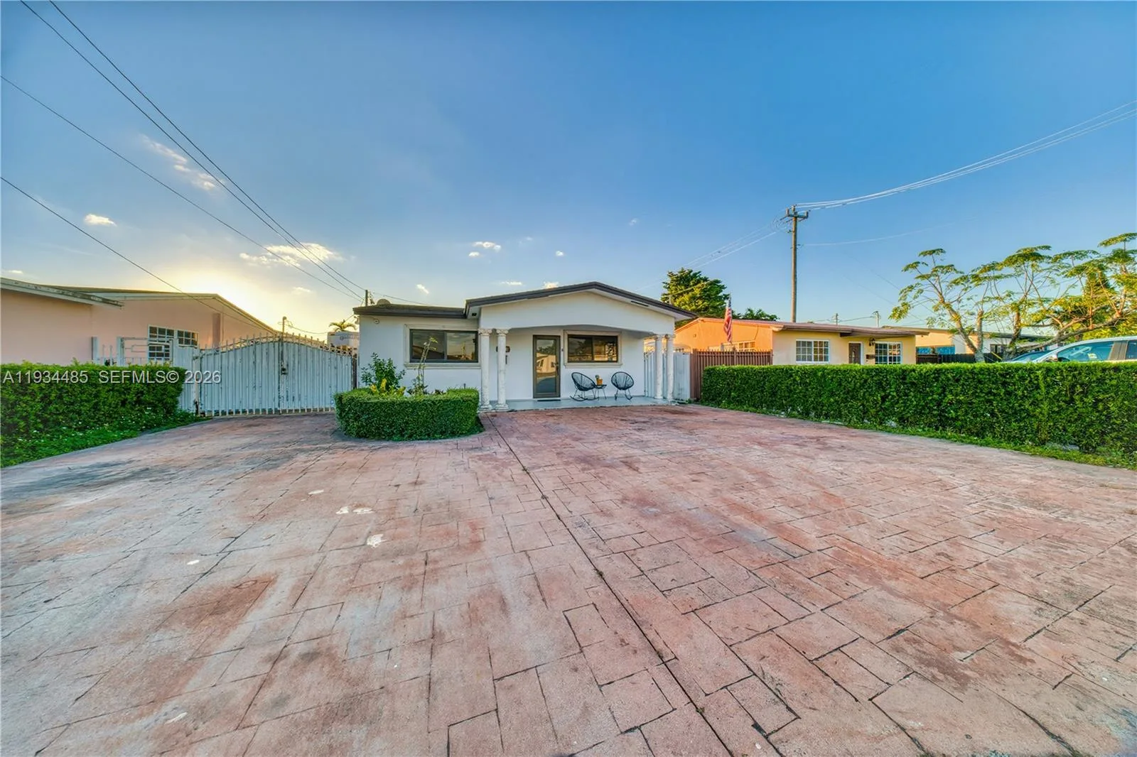 3640 SW 92nd Ave, Miami, FL 33165 photo 2