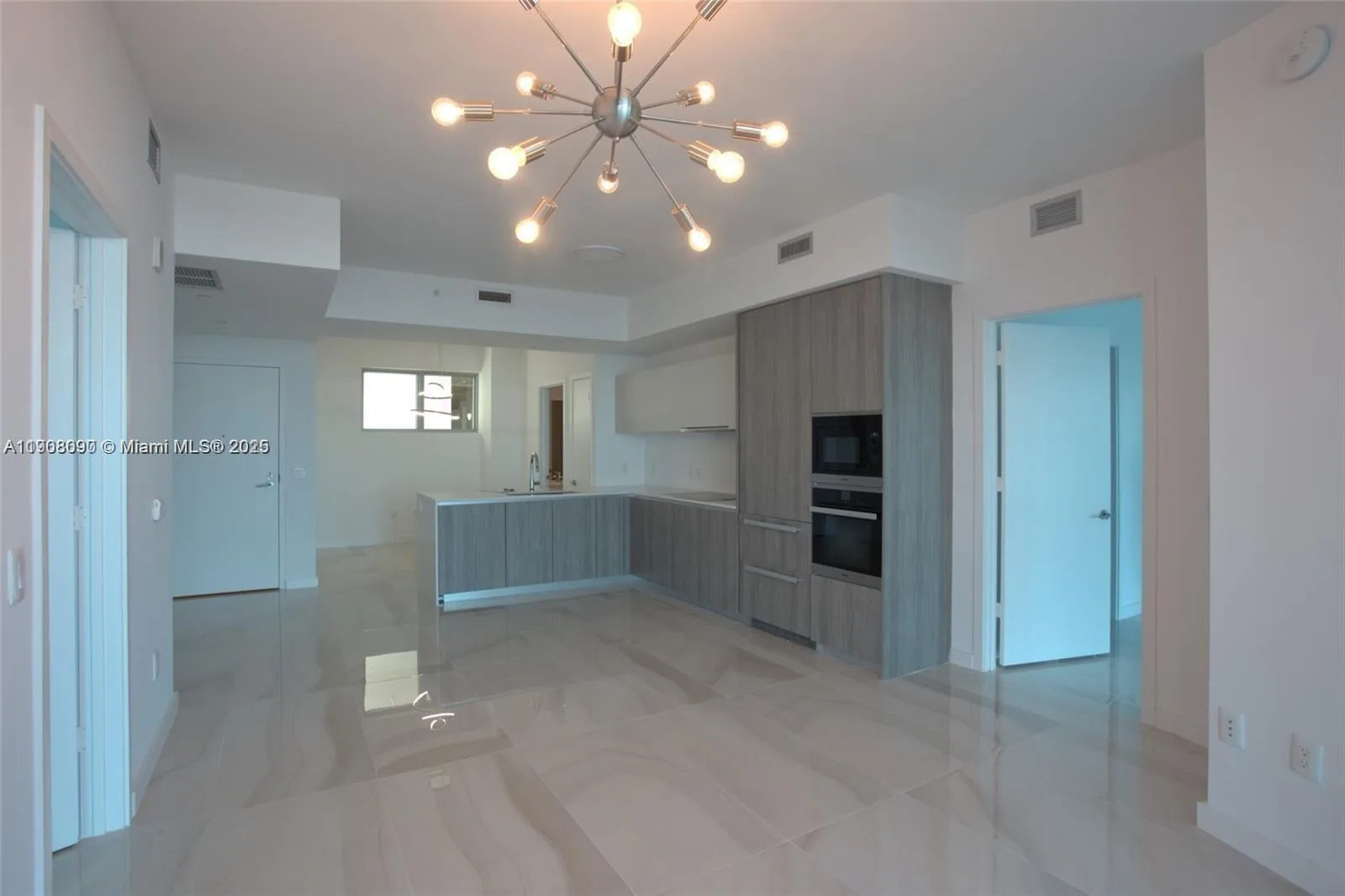 2900 NE 7th Ave # 3103, Miami, FL 33137