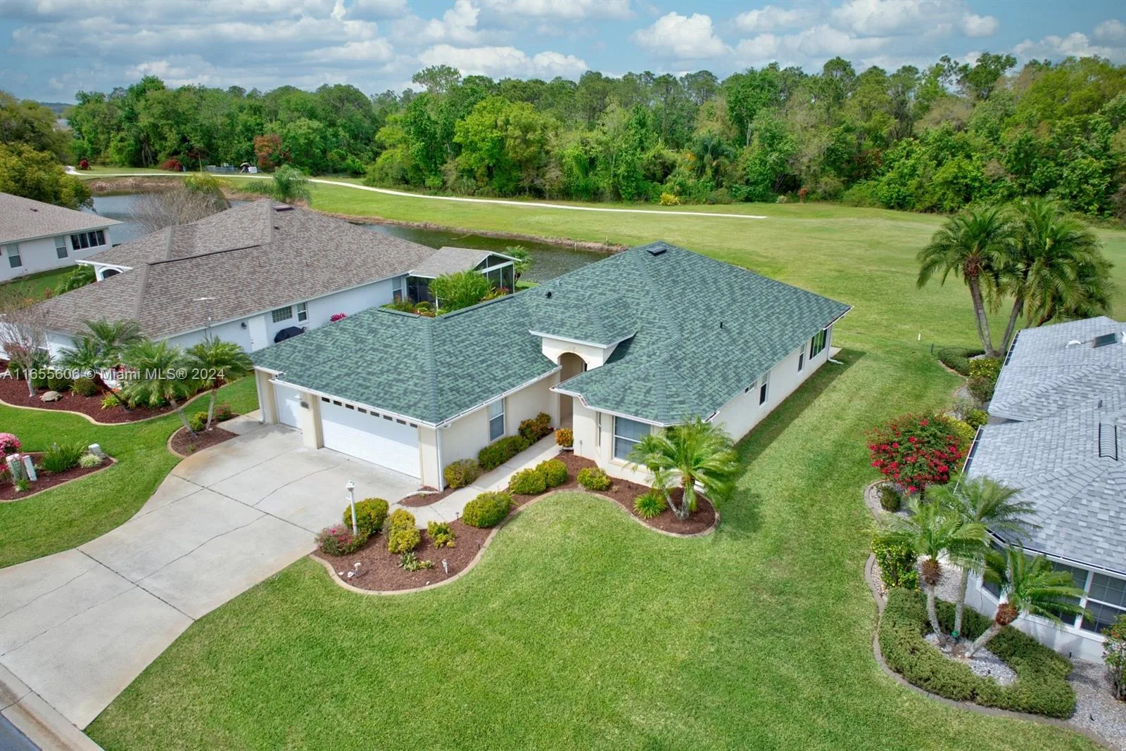 4015 CARTER CREEK DR, Lorida, FL 33825 photo 2