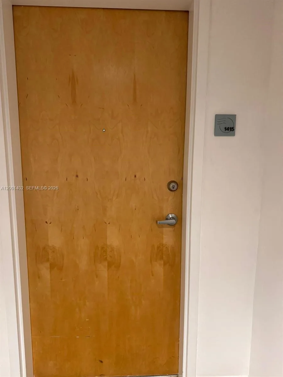 350 S Miami Ave # 1415, Miami, FL 33130