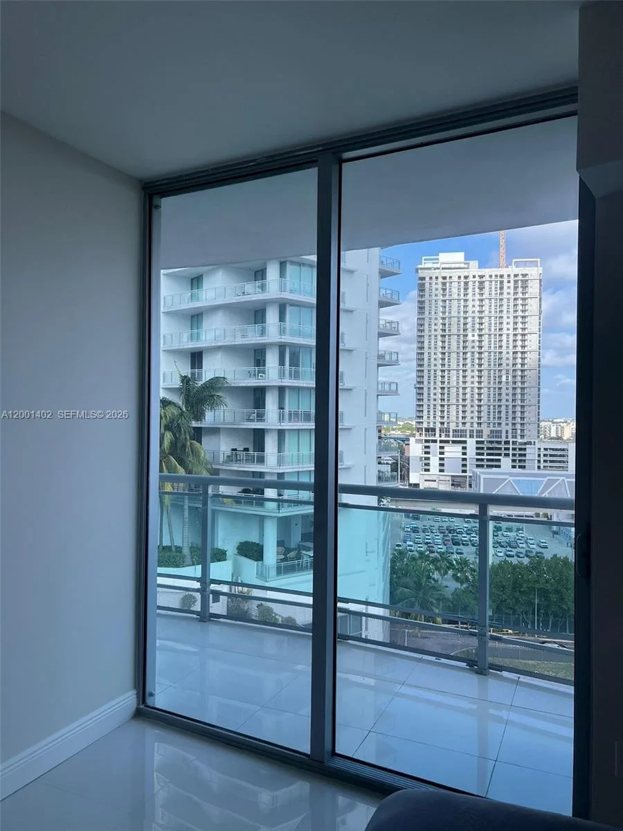 350 S Miami Ave # 1415, Miami, FL 33130 photo 10