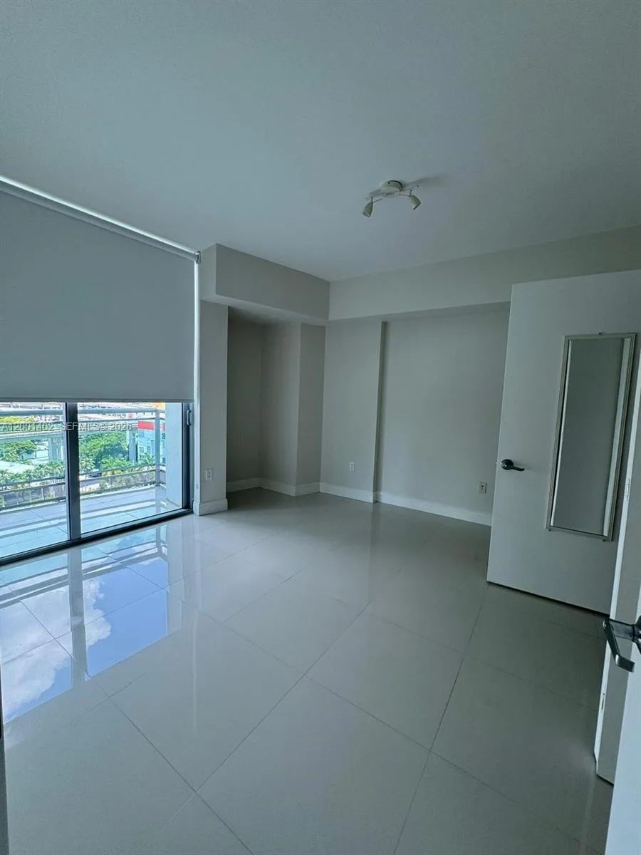 350 S Miami Ave # 1415, Miami, FL 33130 photo 7