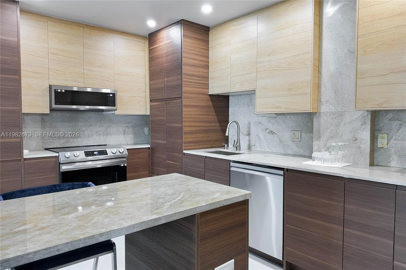 1985 S Ocean Dr # 22E, Hallandale Beach, FL 33009 photo 6