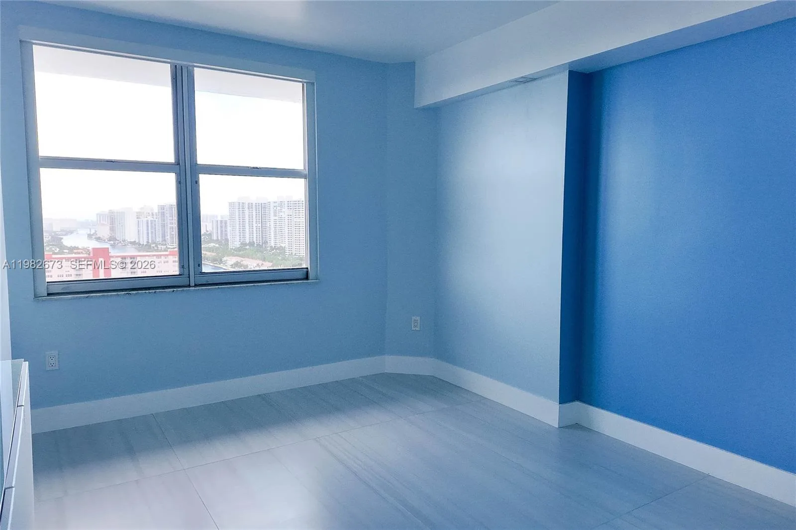 1985 S Ocean Dr # 22E, Hallandale Beach, FL 33009 photo 9