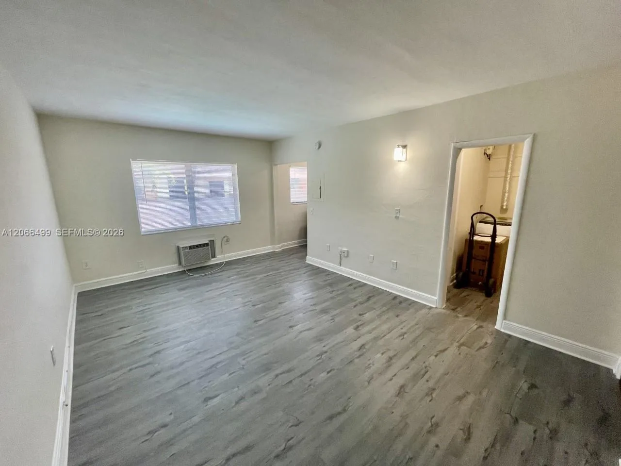 218 Santillane Ave # 21, Coral Gables, FL 33134 photo 5