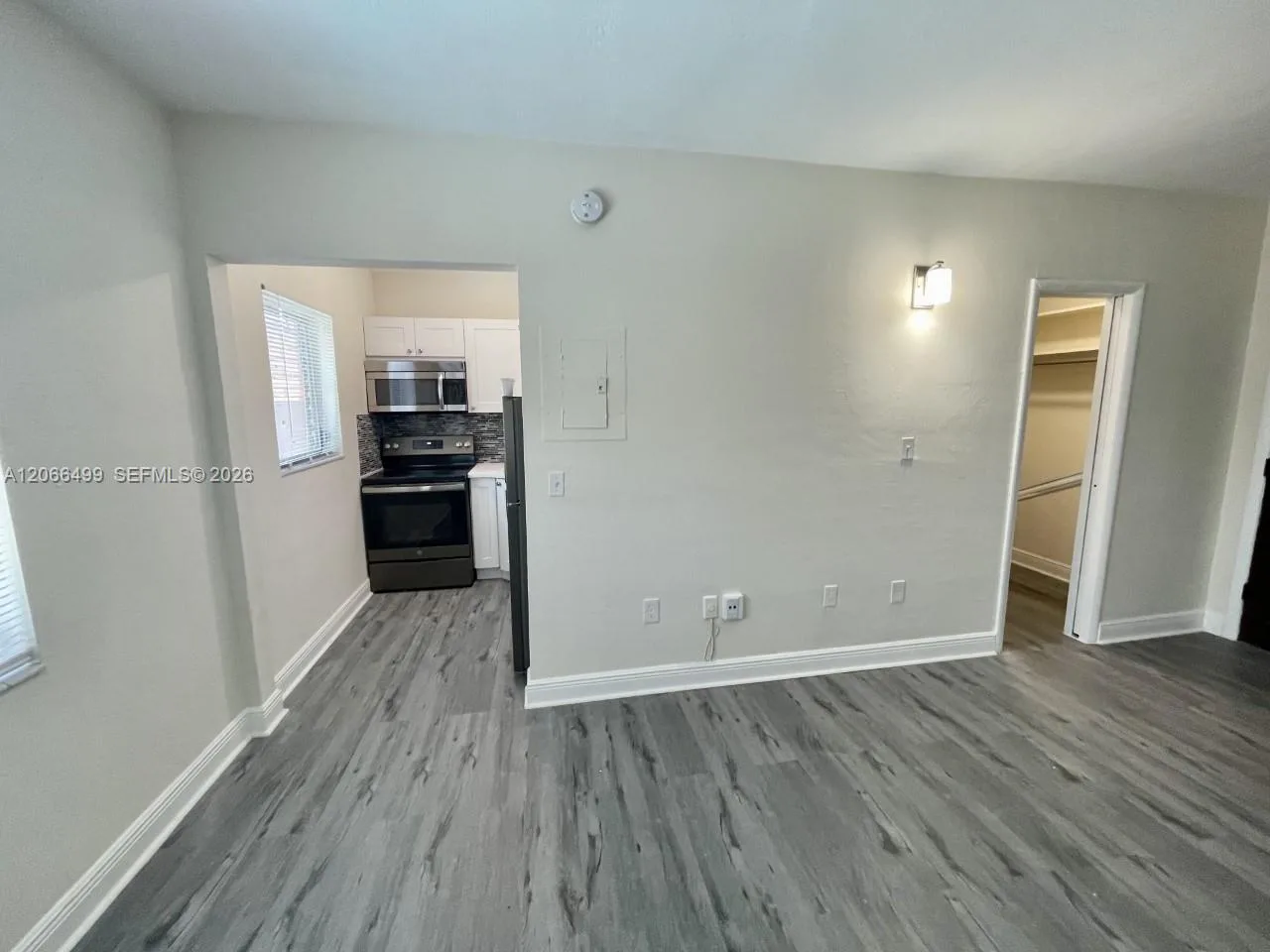 218 Santillane Ave # 21, Coral Gables, FL 33134 photo 7