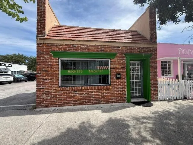 530 Northwood Road, West Palm Beach, FL 33407