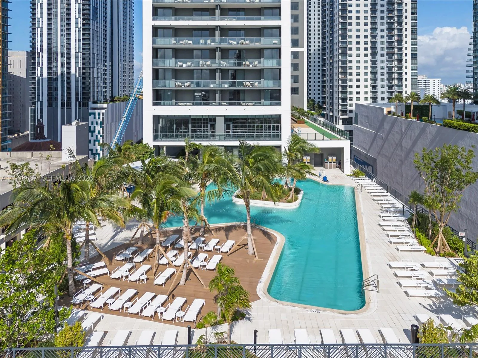 159 NE 6th St # 2403, Miami, FL 33132 photo 4