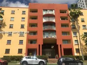 501 SW 1st St # 311, Miami, FL 33130